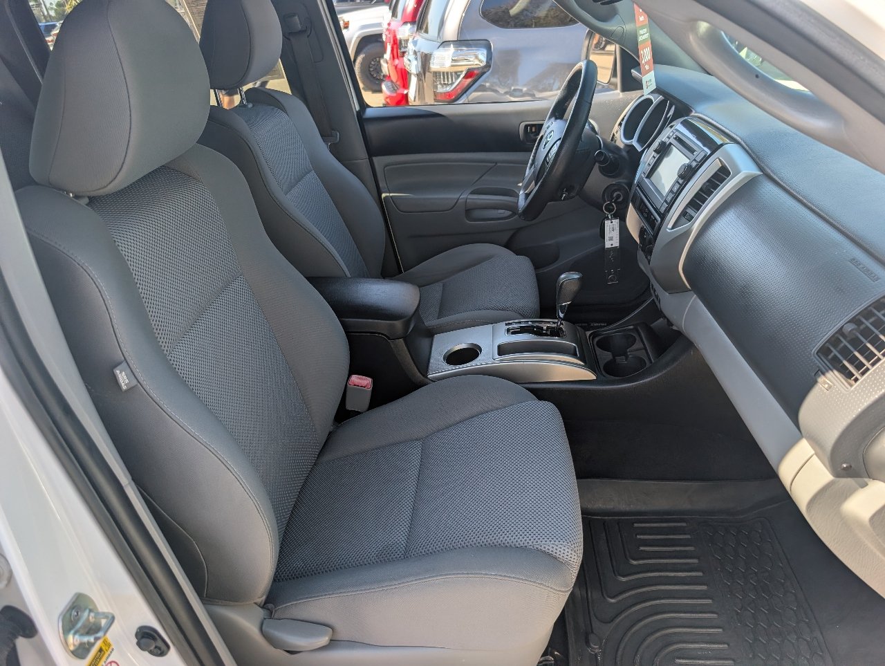 Used 2013 Toyota Tacoma PreRunner w/ TRD Sport Pkg RWD image 8