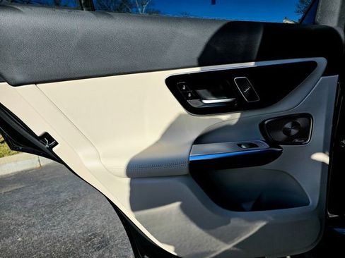 New 2026 Mercedes-Benz GLC 300 4MATIC image 25