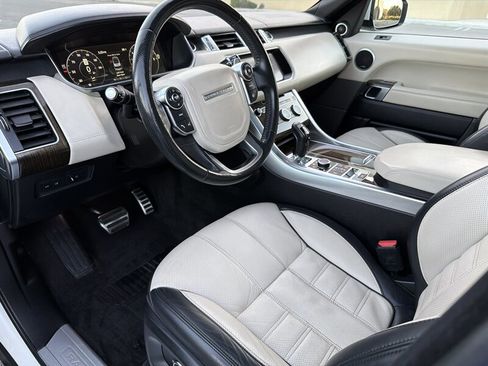 Used 2017 Land Rover Range Rover Sport HSE Dynamic image 10