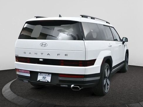 Used 2025 Hyundai Santa Fe Limited image 6