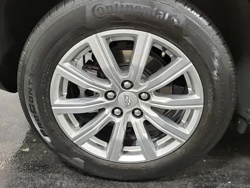 Used 2023 Cadillac XT4 Premium Luxury image 10