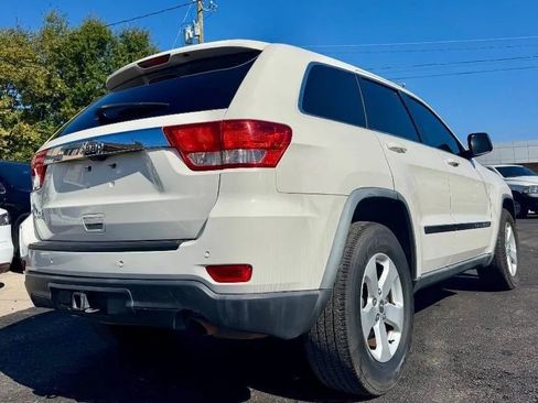Used 2012 Jeep Grand Cherokee Laredo image 3