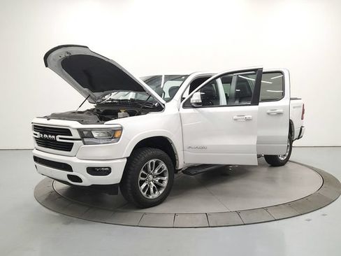 Used 2021 RAM 1500 Laramie w/ Sport Appearance Package AWD/4WD image 12