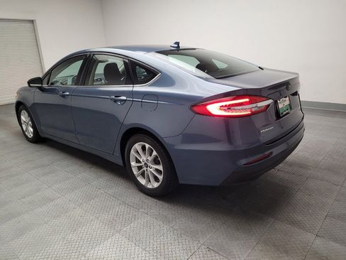 Used 2019 Ford Fusion SE FWD image 5