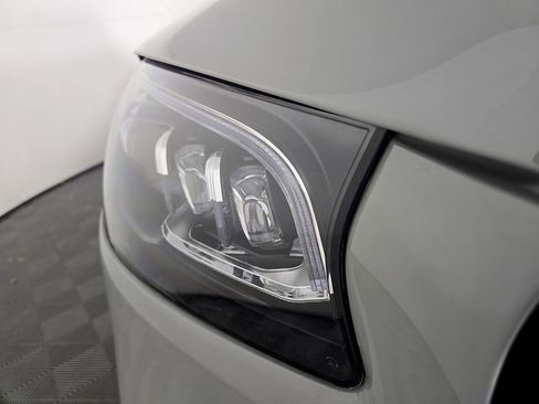 Used 2024 Mercedes-Benz GLS 63 AMG 4MATIC image 10
