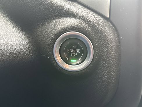 Used 2022 Chevrolet Silverado 1500 RST image 15