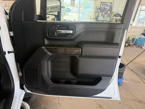 Used 2021 Chevrolet Silverado 2500 LT w/ All Star Edition AWD/4WD image 28