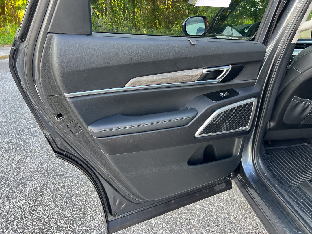Used 2020 Kia Telluride EX w/ EX Premium Package FWD image 29
