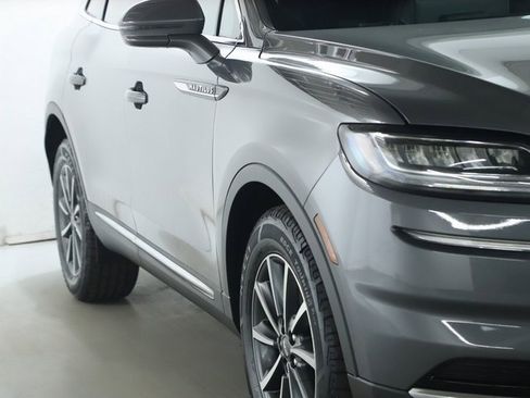 Used 2021 Lincoln Nautilus AWD image 8