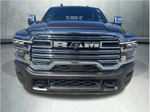 Used 2026 RAM 2500 Laramie AWD/4WD image 11