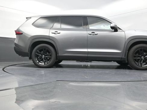 Used 2026 Toyota Grand Highlander AWD image 39