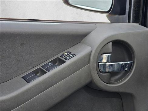 Used 2014 Nissan Xterra PRO-4X w/ Pro-4x Leather Package image 10