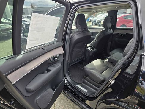 New 2026 Volvo XC90 B6 Ultra w/ Protection Package AWD/4WD image 15