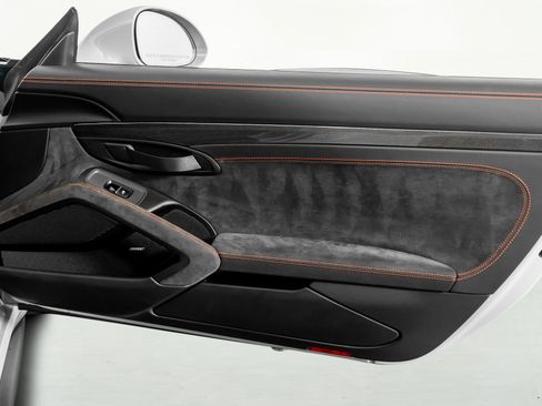 Used 2018 Porsche 911 GT2 RS w/ Weissach Package image 50