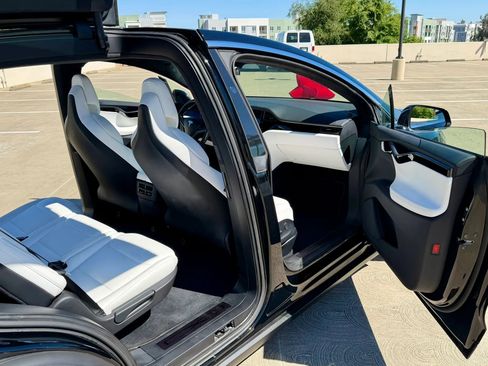 Used 2019 Tesla Model X 100D AWD/4WD image 51