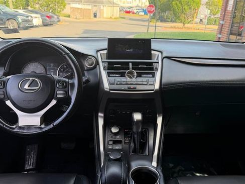 Used 2016 Lexus NX 200t FWD image 27