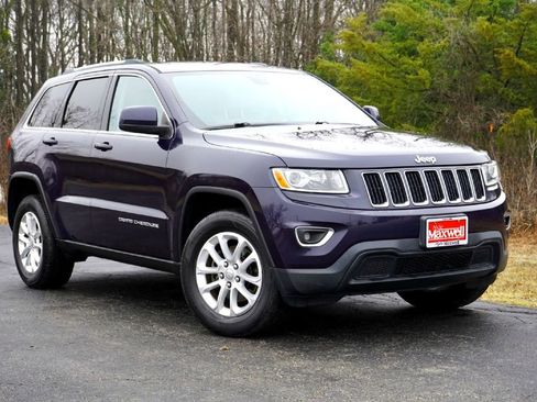 Used 2015 Jeep Grand Cherokee Laredo w/ Quick Order Package 23E image 2