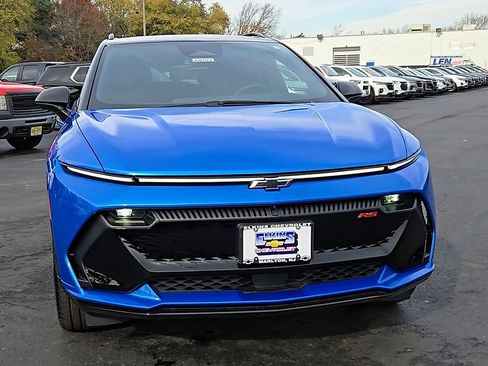 New 2026 Chevrolet Equinox EV RS image 7