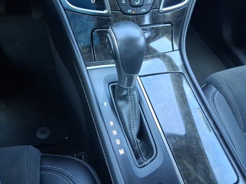Used 2014 Buick LaCrosse FWD image 24
