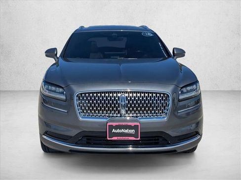 Used 2023 Lincoln Nautilus Reserve FWD image 2