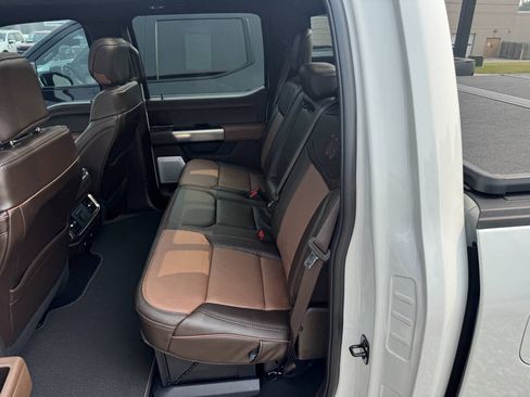 Used 2025 Ford F150 King Ranch AWD/4WD image 9