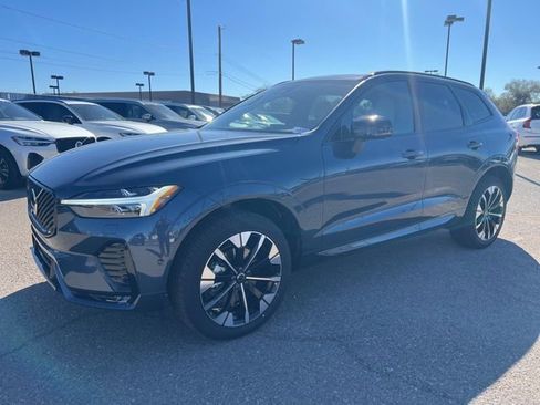 New 2026 Volvo XC60 B5 Plus w/ Protection Package Premier AWD/4WD image 8