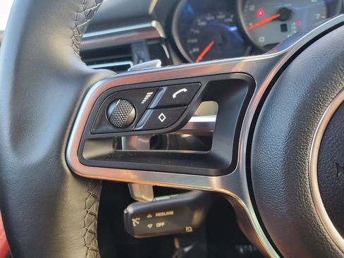 Used 2019 Porsche Macan S image 18