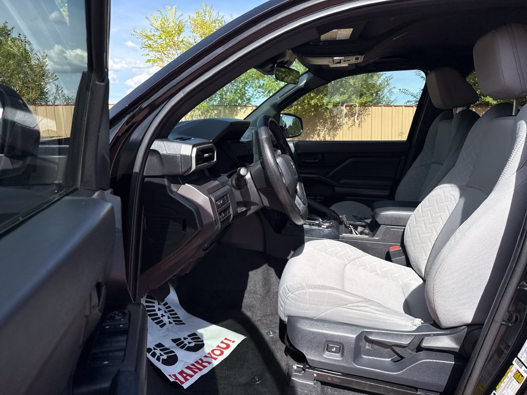 Used 2026 Toyota Tacoma SR5 AWD/4WD image 11