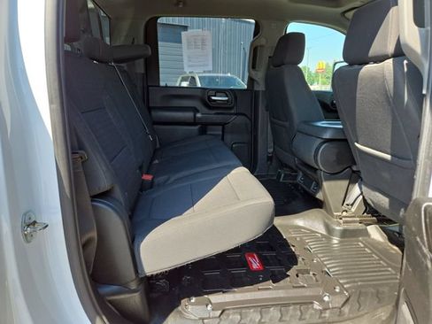 Used 2022 Chevrolet Silverado 3500 LT AWD/4WD image 29