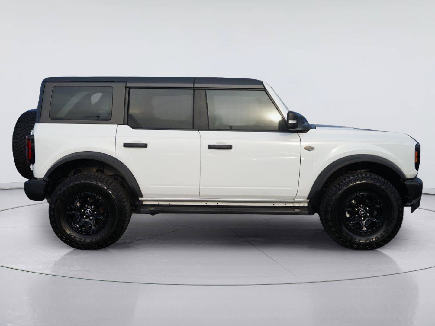 Used 2023 Ford Bronco Wildtrak AWD/4WD image 5