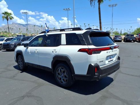 Used 2026 Subaru Outback Premium AWD/4WD image 13