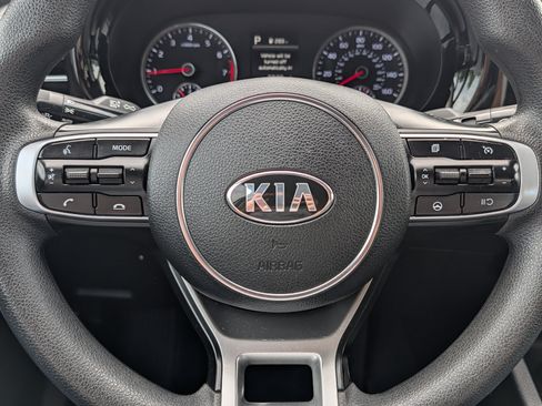 Used 2021 Kia K5 LXS FWD image 25