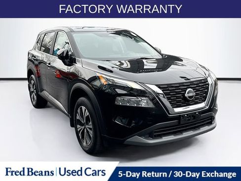 Used 2023 Nissan Rogue SV image 1