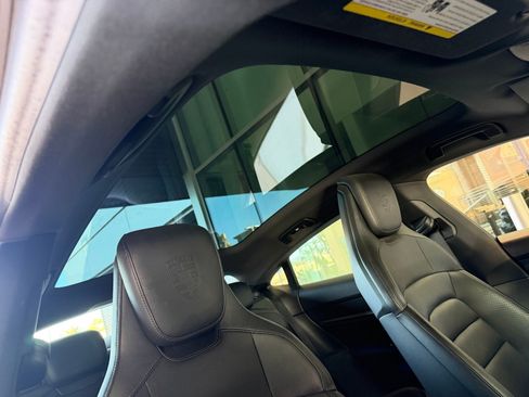 Certified 2025 Porsche Taycan w/ Premium Package RWD image 14