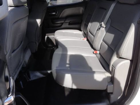 Used 2015 GMC Sierra 2500 4x4 Crew Cab image 17