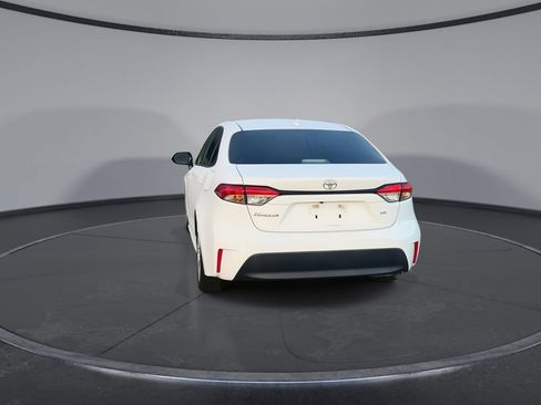 Used 2023 Toyota Corolla LE FWD image 7