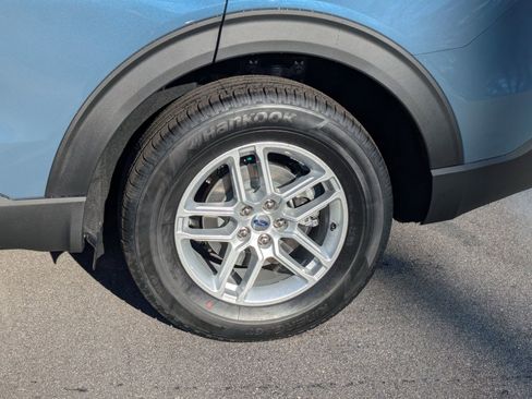 New 2026 Ford Explorer Active image 8