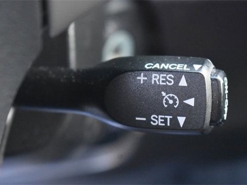 Used 2008 Toyota Camry SE image 25