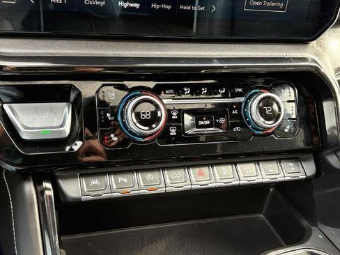 Certified 2024 GMC Sierra 1500 AT4X image 15