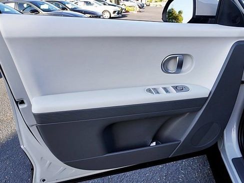 Certified 2024 Hyundai Ioniq 5 SEL RWD image 23