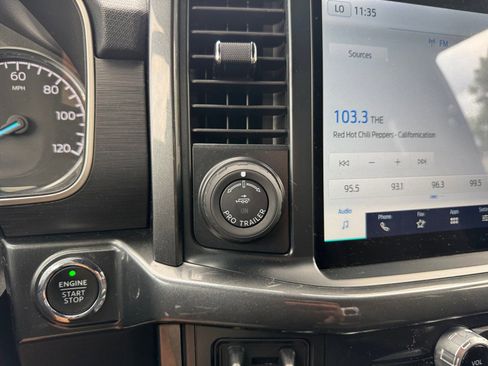 Used 2022 Ford F150 XLT w/ Equipment Group 302A High image 25