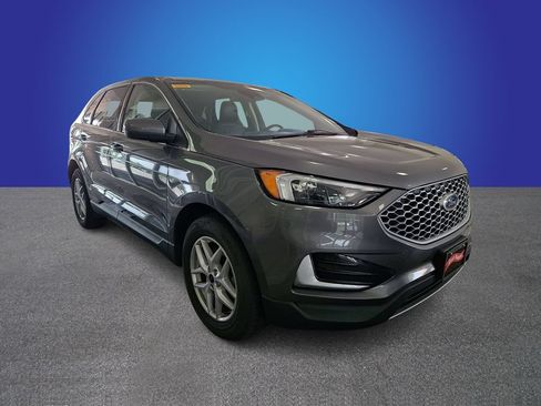 Used 2024 Ford Edge SEL AWD/4WD image 2