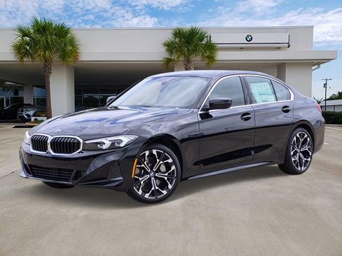 New 2026 BMW 330i xDrive Sedan w/ Convenience Package AWD/4WD image 1