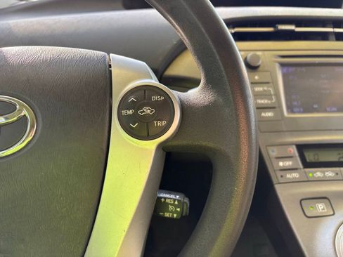 Used 2013 Toyota Prius Two FWD image 15
