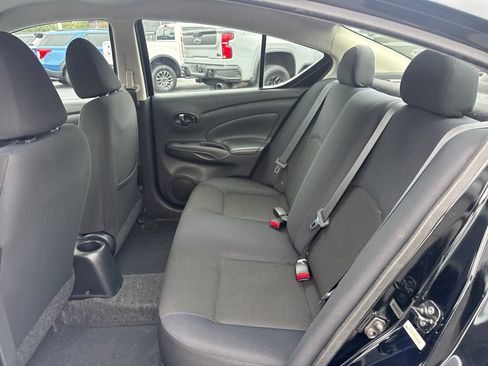 Used 2012 Nissan Versa SV w/ Convenience Pkg FWD image 14