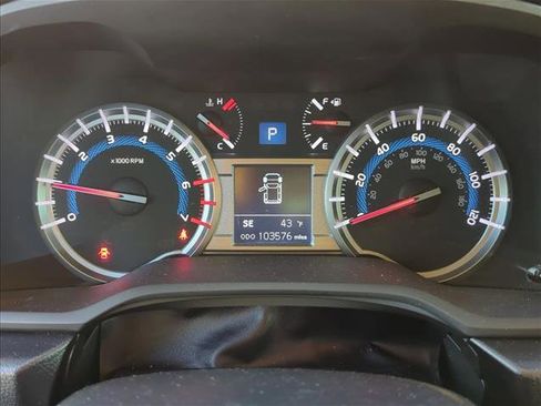 Used 2018 Toyota 4Runner Limited image 17