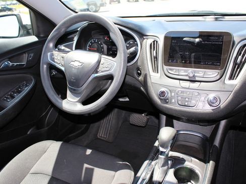 Used 2023 Chevrolet Malibu LT FWD image 8