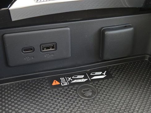 New 2026 Buick Envision Avenir image 9