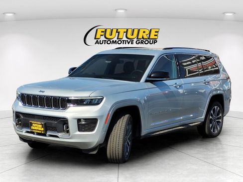 New 2024 Jeep Grand Cherokee L Overland w/ Trailer Tow Package image 8