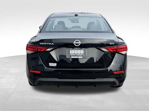 Used 2023 Nissan Sentra SV image 7